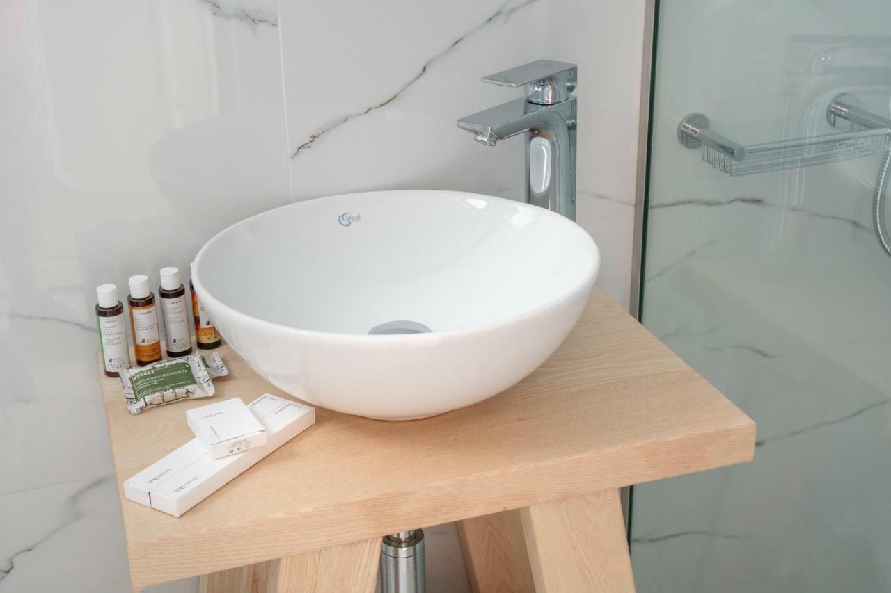 Central Suites Mykonos Mykonos Town Bagian luar foto