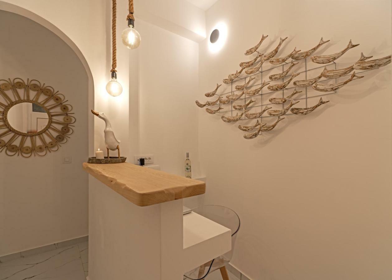 Central Suites Mykonos Mykonos Town Bagian luar foto